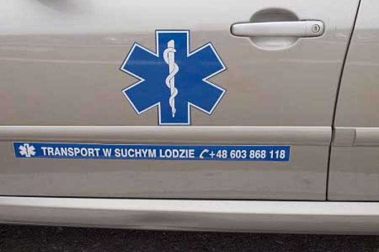 Transport w suchym lodzie